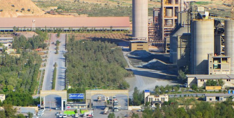 یکی از مصدومین حادثه کارخانه سیمان دشتستان درگذشت