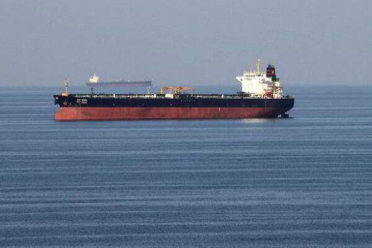 یونان کشتی حامل نفت ایران را آزاد کرد