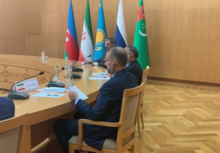 وزیر خارجه: از پیشنهاد روسیه برای تشکیل ساختار همکاری در دریای خزر حمایت می‌کنیم