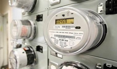 برق ۵۲ اداره پرمصرف در اهواز قطع شد