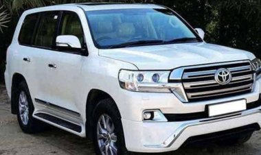 توقیف لندکروز میلیاردی قاچاق در شیراز