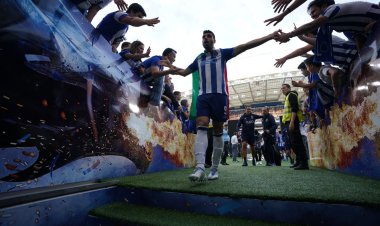 طارمی در میان نامزدهای جایزه بهترین بازیکن لیگ پرتغال