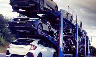 هنوز خبری از آیین نامه واردات خودرو نیست!