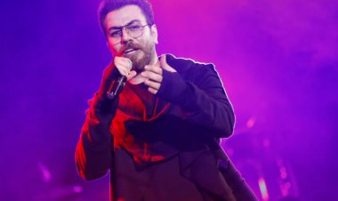 فیلم| توهین گرشا رضایی، خواننده پاپ به هوادارش وسط کنسرت