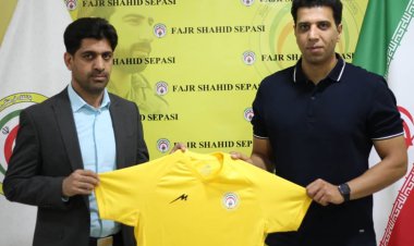 رضا نصر اصفهانی  دستیار رجب زاده شد