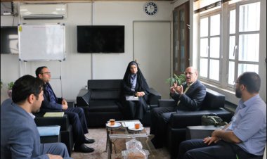 مدیرکل ارشاد فارس: از ابزار هنر برای معرفی حافظ استفاده می‌کنیم