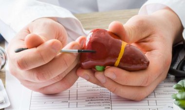 این معجون تابستانی دوای درد کبد چرب است