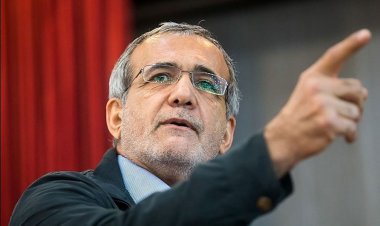 پزشکیان: دولت دروغ می‌گوید، برای تامین مواد اولیه دارو کمبود داریم