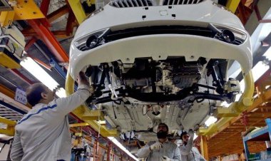 عرضه خودرو در بورس، پیشنهاد وزیر صمت بود