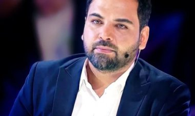 مجری عصر جدید به کمک فوتبال ایران آمد