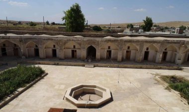 بازسازی بازار بافت تاریخی شهر دهدشت