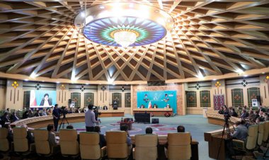 رئیس جمهور: همه باید تلاش کنند تورم کنترل شود