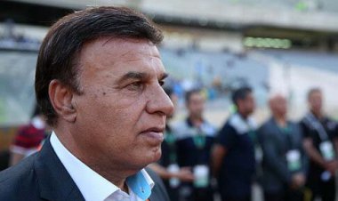 ببینید | تصاویری از عصبانیت شدید پرویز مظلومی به دلیل ابقای  اسکوچیچ