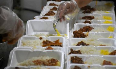 توزیع ۷۶۰ هزار پرس غذای گرم توسط گروه‌های جهادی در فارس