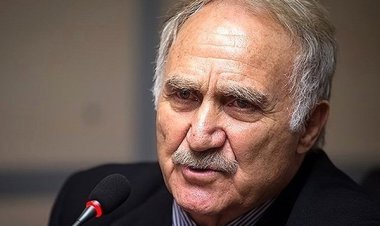 پیشکسوت فوتبال: خبرهای بدی از تیم ملی به گوش می‌رسد