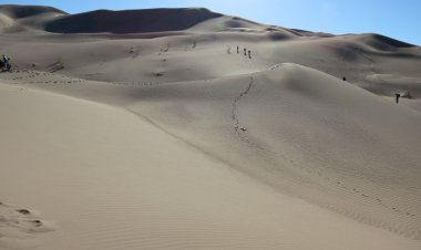 داغ‌ترین نقطه جهان: کویر لوت، ۷۳ درجه‌!