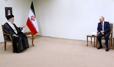 پوتین با مقام معظم رهبری دیدار کرد