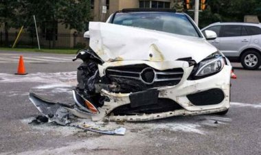 ببینید| له شدن ۶ خودرو در تصادف با  بنز