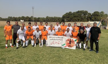 خاطره بازی موسفیدان فوتبال شیراز| عکس