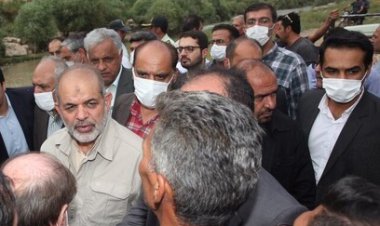 وزیر کشور: حقوق کامل خسارت دیدگان سیل فارس پرداخت شود