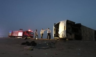 واژگونی اتوبوس در ابرکوه یزد