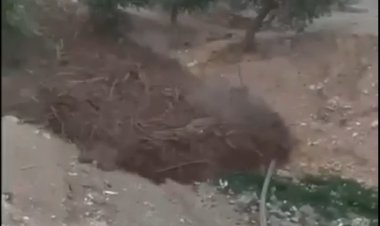 لحظه ورود سیل به منطقه مزایجان بوانات فارس