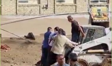 ببینید| | بابکت سواری نمایندگان مجلس در امام‌زاده داوود