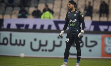 دروازه‌بان استقلال محروم شد