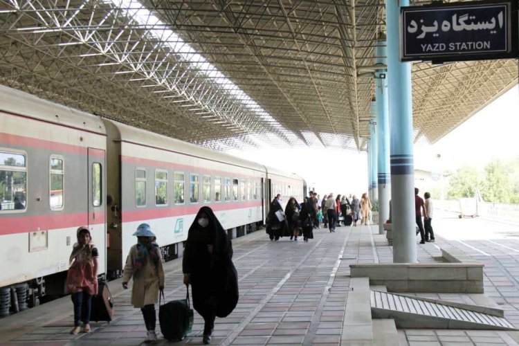    ۲ رام قطار برای جابجایی زائران دعای عرفه از شلمچه - اهواز اختصاص یافت