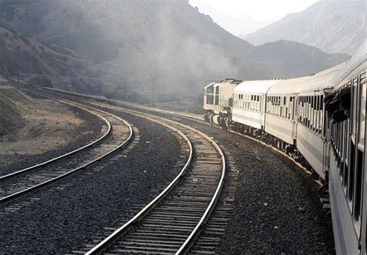 راه‌آهن شیراز ـ گل‌گهر به مناقصه گذاشته می‌شود