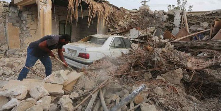 درگذشت دو مصدوم زلزله لنگه