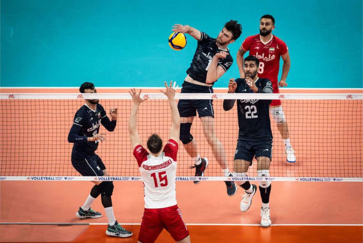 امروز نبرد حساس ایران - لهستان در لیگ  والیبال