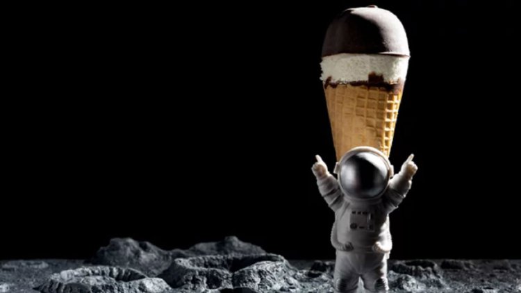 چرا فضانوردان نمی‌توانند بستنی بخورند؟