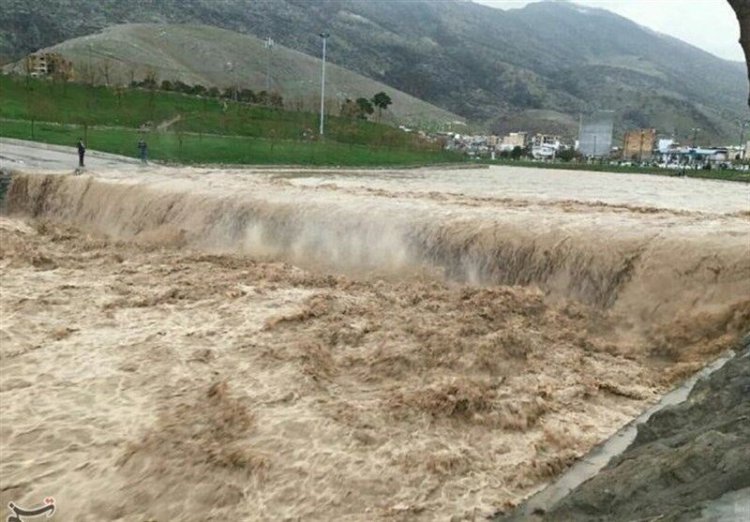 اعلام آمادگی مدیریت بحران لارستان برای بارش‌های سیل‌آسا