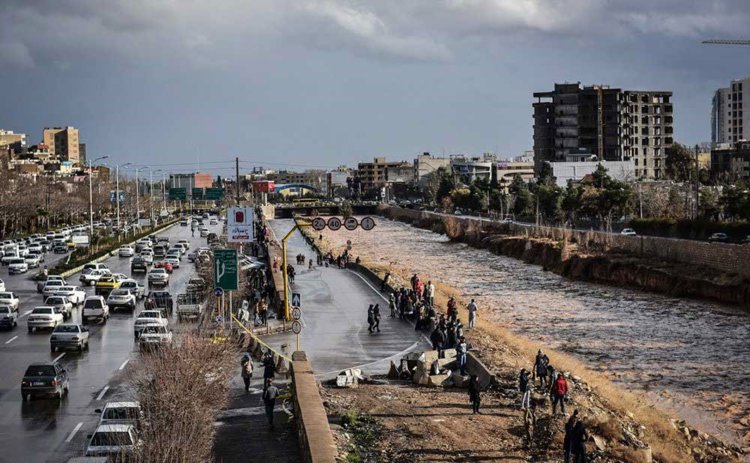 کنارگذر رودخانه خشک شیراز برای پیشگیری از خطر سیلاب بسته می‌شود