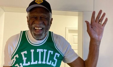 مرگ  اسطوره بسکتبال