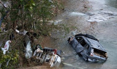 سیل در کالیفرنیا؛ حدود ۱۰۰۰ نفر در یک پارک ملی گرفتار شدند   