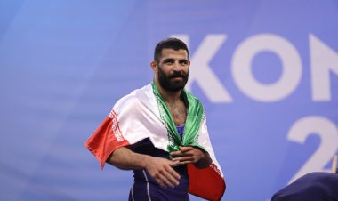 چراغ کشتی در قونیه روشن شد/ کریمی طلا گرفت