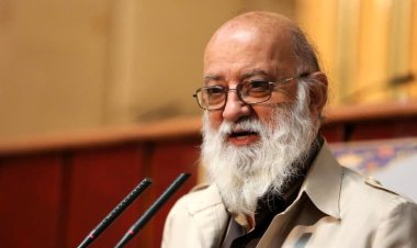 مهدی چمران به عنوان رئیس شورای شهر تهران ابقا شد