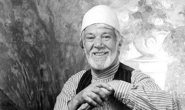 هنرمند شیرازی در قطعه نام آوران اصفهان آرام گرفت