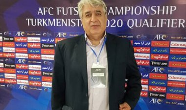 حسین شمس سرآنالیزور مسابقات فوتسال قهرمانی آسیا شد