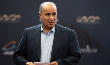 ببینید|  واکنش تاج به استعفای کامرانی فر و شمسایی