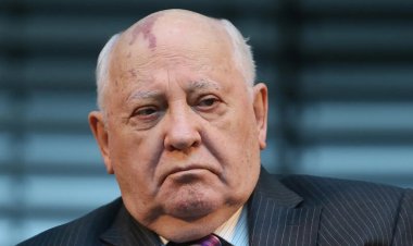 ببینید | وقتی گورباچف در تبلیغ پیتزای آمریکایی یک میلیون دلار گرفت