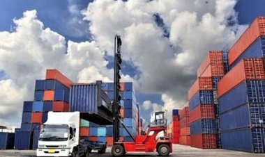 صادرات ۱۲ میلیون تن کالا سهم استان بوشهر