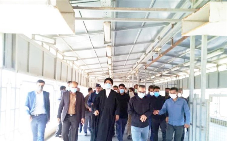 بازدید نماینده ولی فقیه در خوزستان از پایانه مرزی چذابه