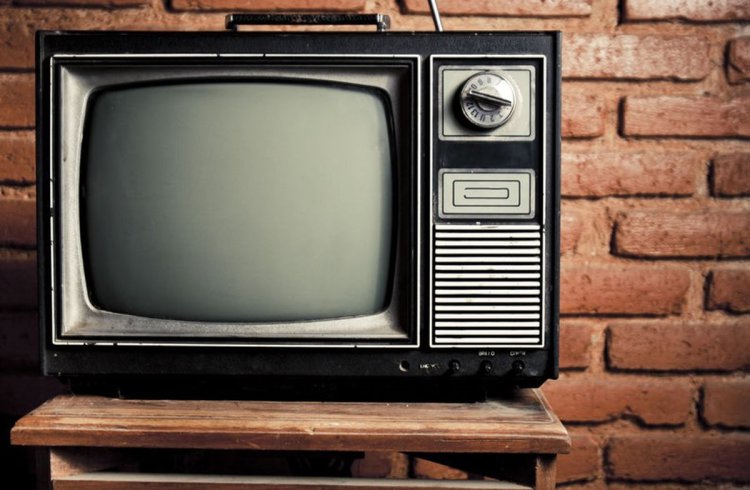 تلویزیون آخر هفته چه فیلم‌هایی پخش می‌کند؟