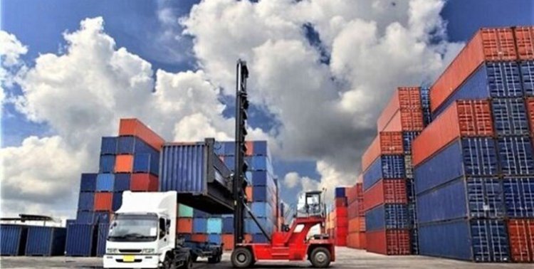صادرات ۱۲ میلیون تن کالا سهم استان بوشهر