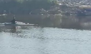 ببینید| برخورد قایق موتوری با دختر ورزشکار