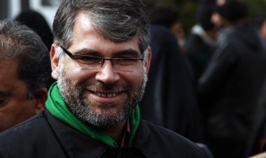 ببینید| حرکت عجیب وزیر کشاورزی در واکنش به پرسش خبرنگار