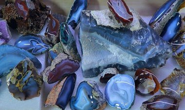 همایش هفت گوهر سنگ پارسی یکشنبه در جوار آرامگاه سعدی شیراز برگزار می‌شود